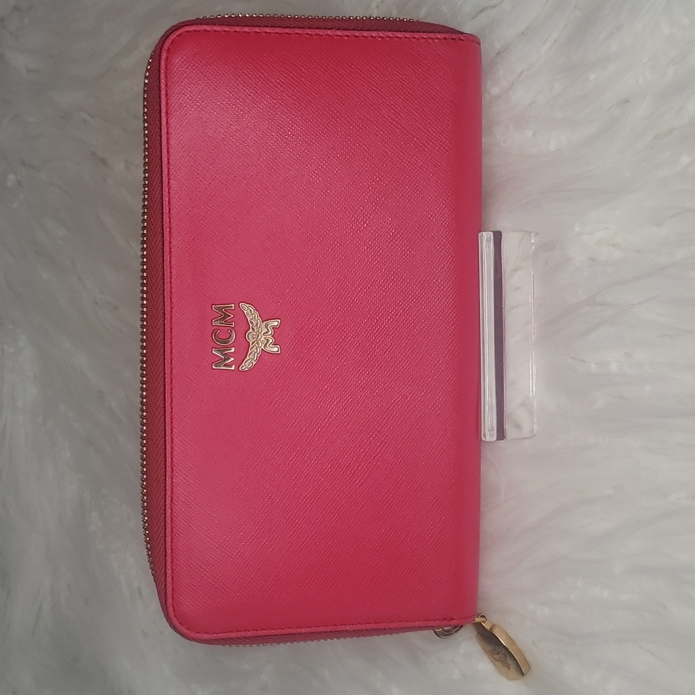 MCM Bicolor Long Zippy Wallet